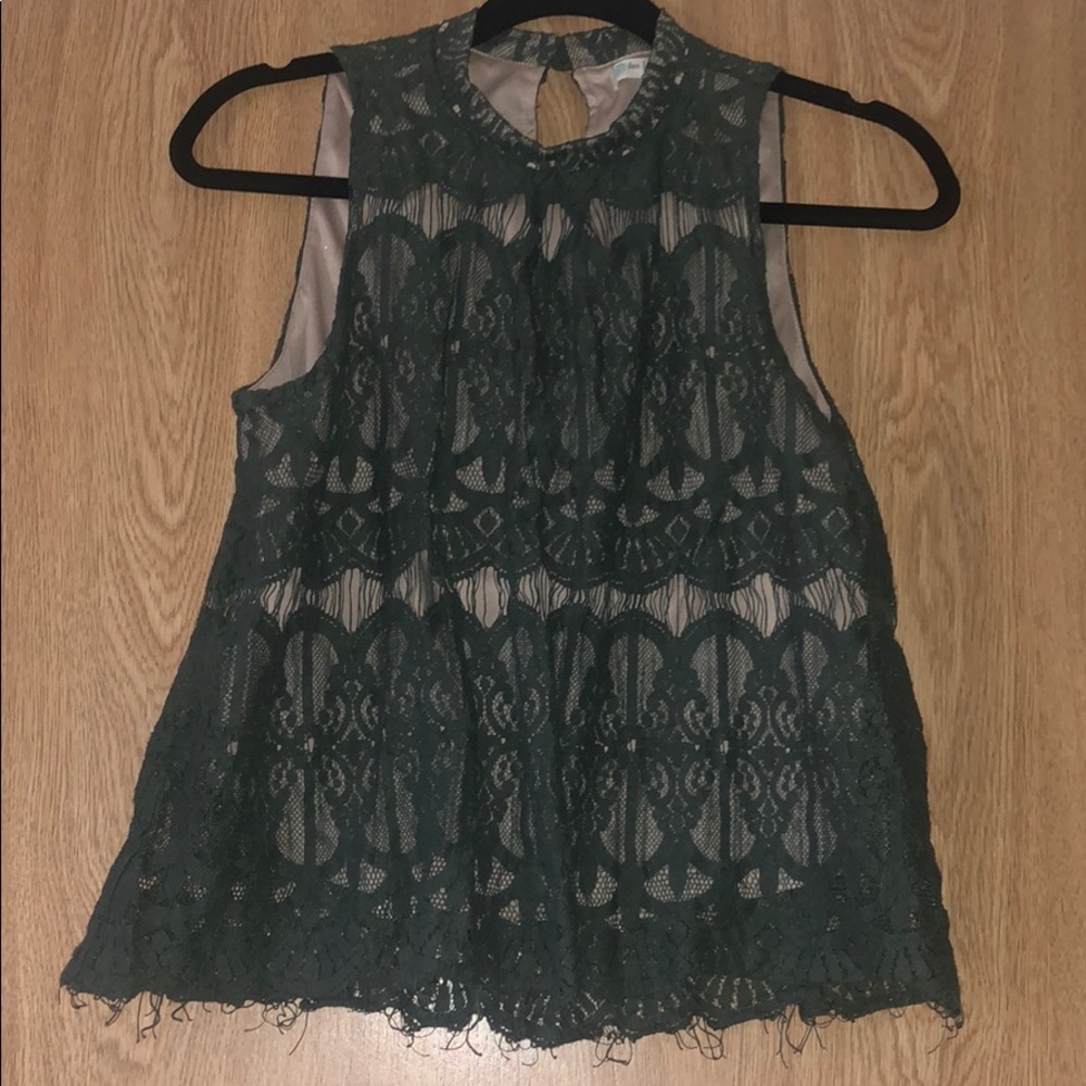 GREEN LACE TANK BLOUSE